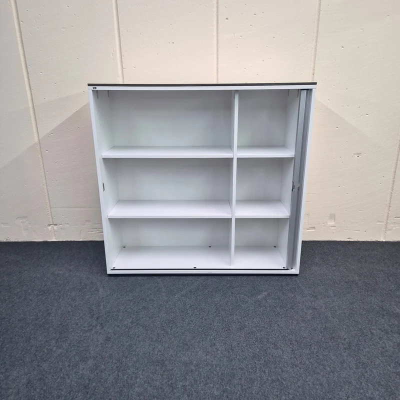 Sideboard /VS Büromöbel / weiß / Querrolllade silbergrau / 3 Ordnerhöhen / 120 cm