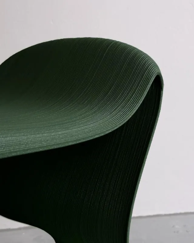 Flow Chair Hocker