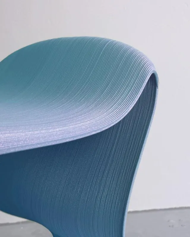 Flow Chair Hocker