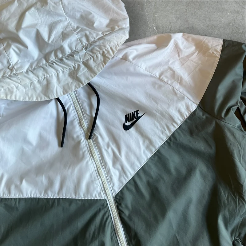 Nike Jacket (M)
