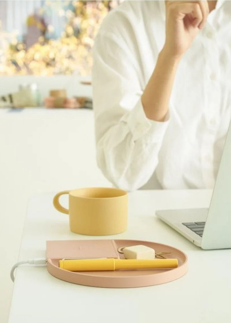 Wireless Charger with Tray