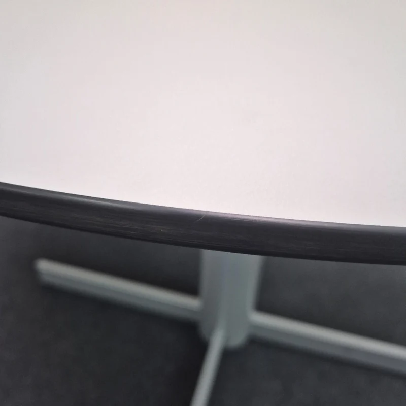 Besprechungstisch / VS Büromöbel / weiß / 100 cm Durchmesser