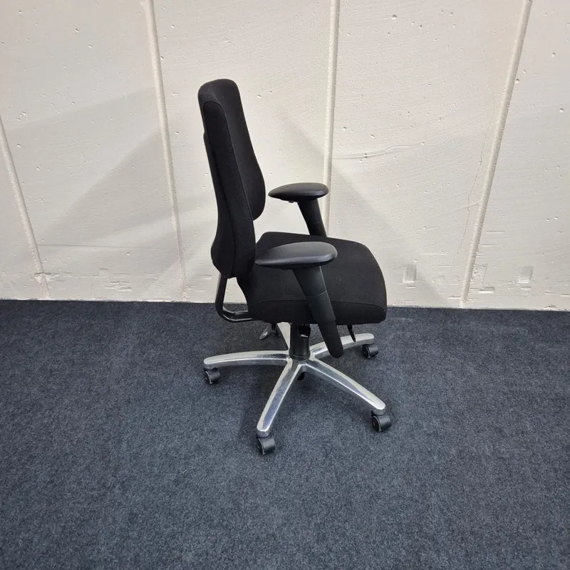Bürodrehstuhl / RH Axia / schwarz /