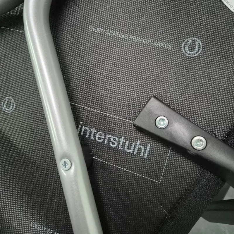 Freischwinger Interstuhl