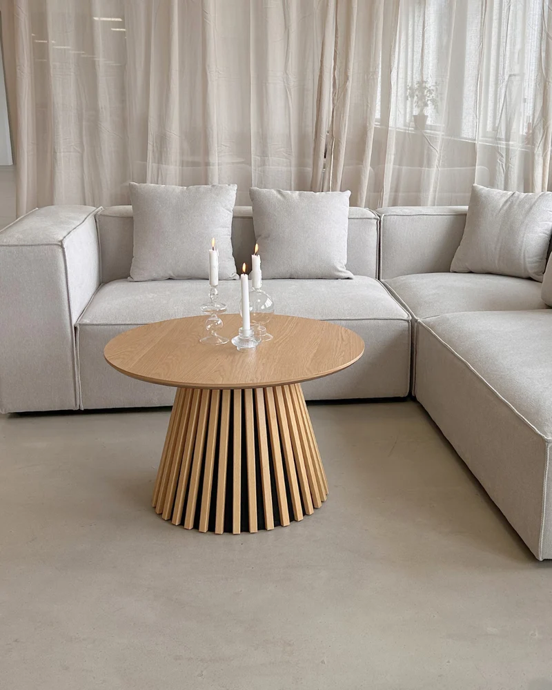 Lewis Lamellen-Couchtisch in natürlicher Eichenoptik Ø70 cm