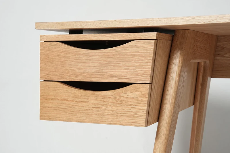 Schreibtisch 03