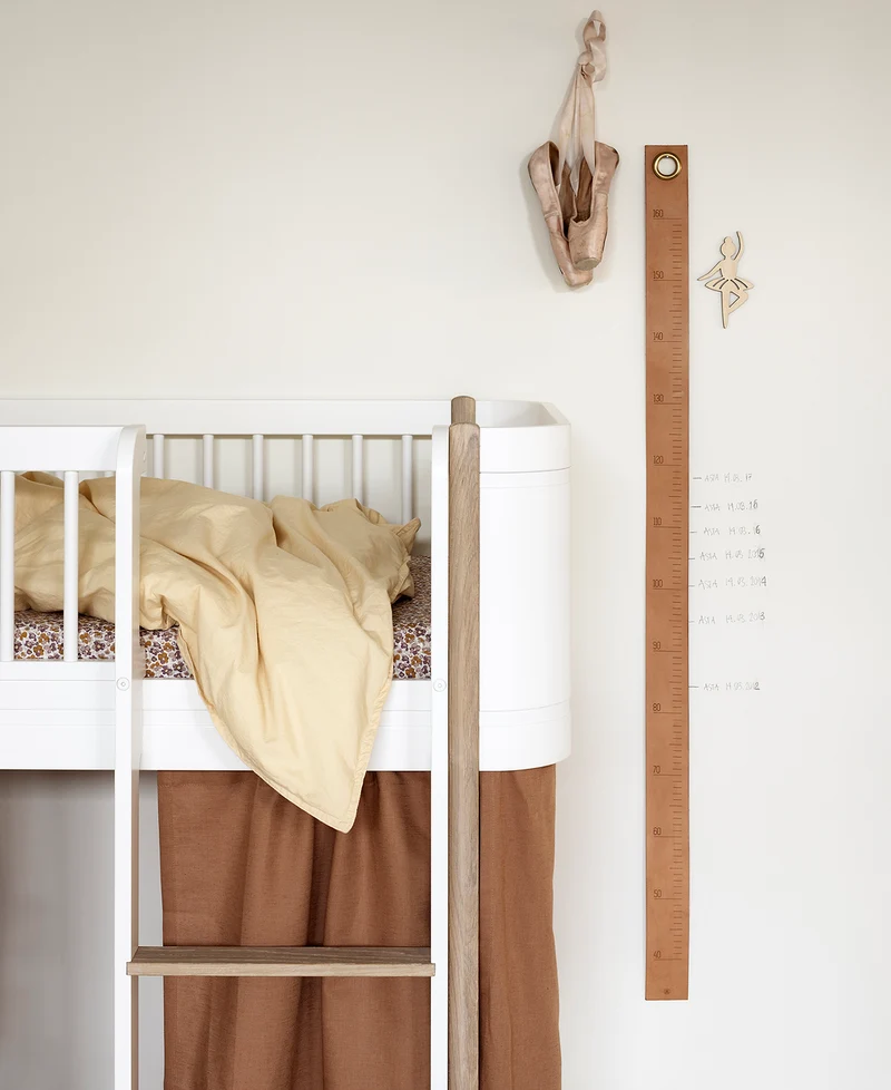 Oliver Furniture - Mini+ Kinder Hochbett halbhoch, 68x162 cm, Weiß/Eiche