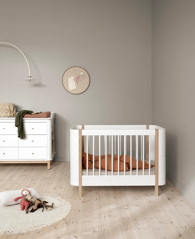 Oliver Furniture - Mini+ Babybett, 68x122 cm, Weiß/Eiche