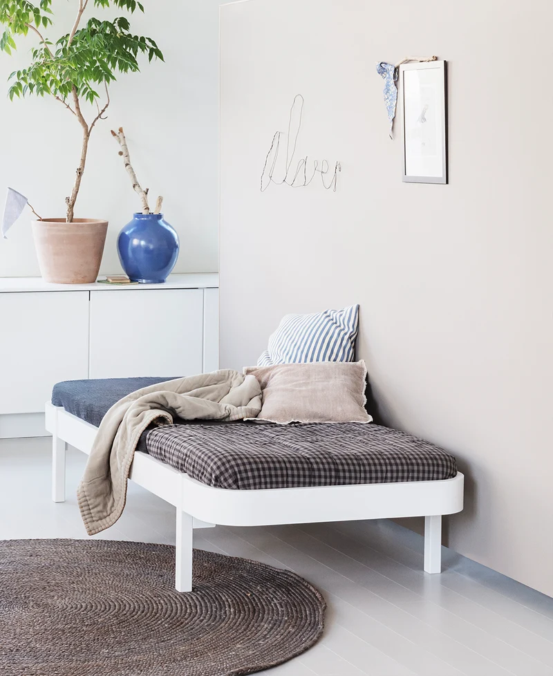 Oliver Furniture - Lounger Kinderbett, 90x200 cm, Weiß