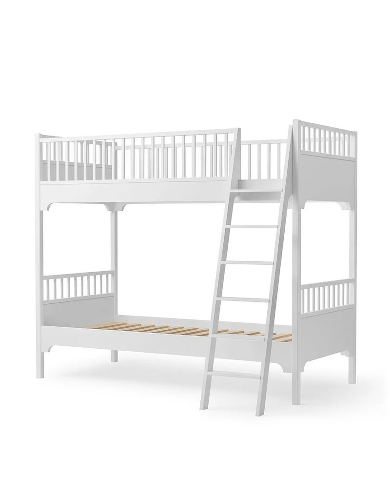 Oliver Furniture - Classic Kinder Etagenbett 90x200 cm mit schräger Leiter, Weiß