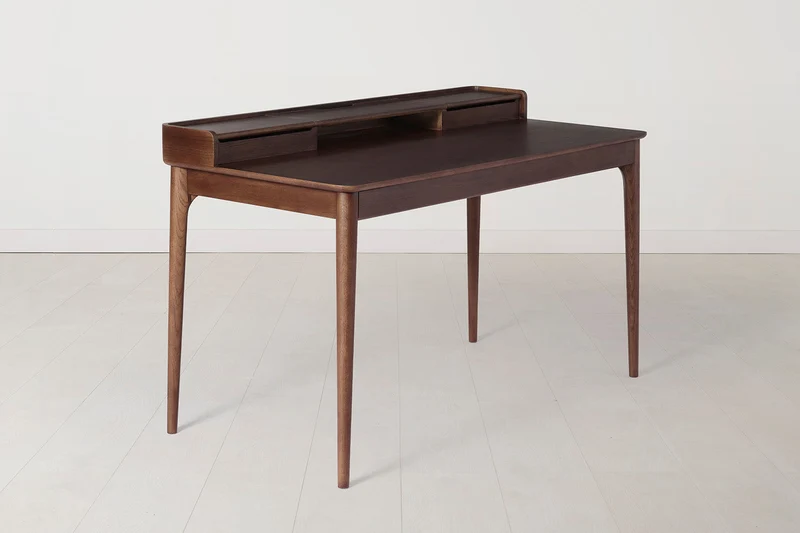 Schreibtisch 01, Nussbaum
