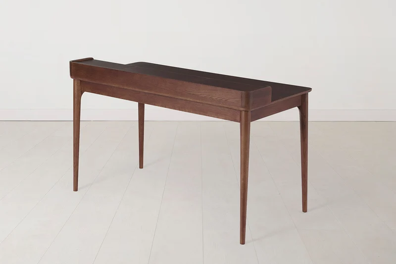 Schreibtisch 01, Nussbaum
