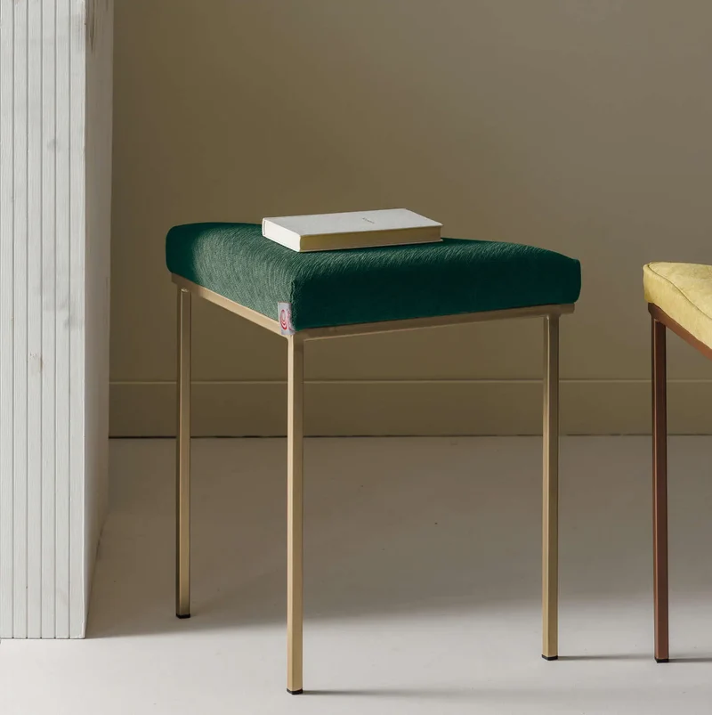 Cube Dreibein Hocker - New Life