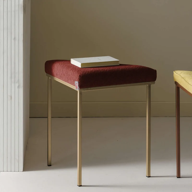 Cube Dreibein Hocker - New Life