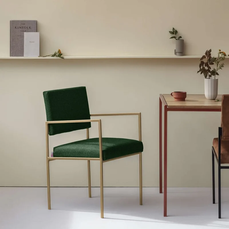 Cube Esstischstuhl mit Armlehnen - Wool Line