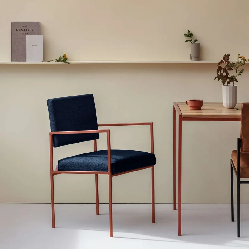 Cube Esstischstuhl mit Armlehnen - Wool Line