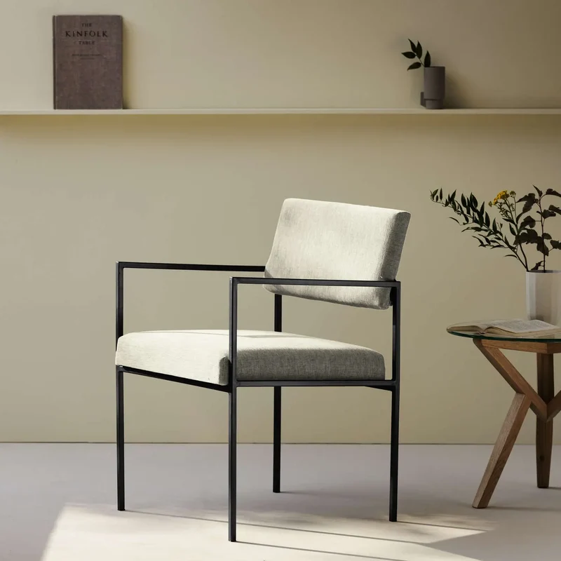 Cube Stuhl 55 mit Armlehnen - New Life