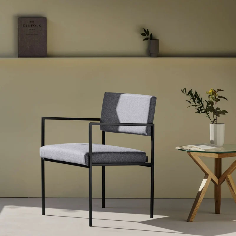 Cube Stuhl 55 mit Armlehnen - Wool Line