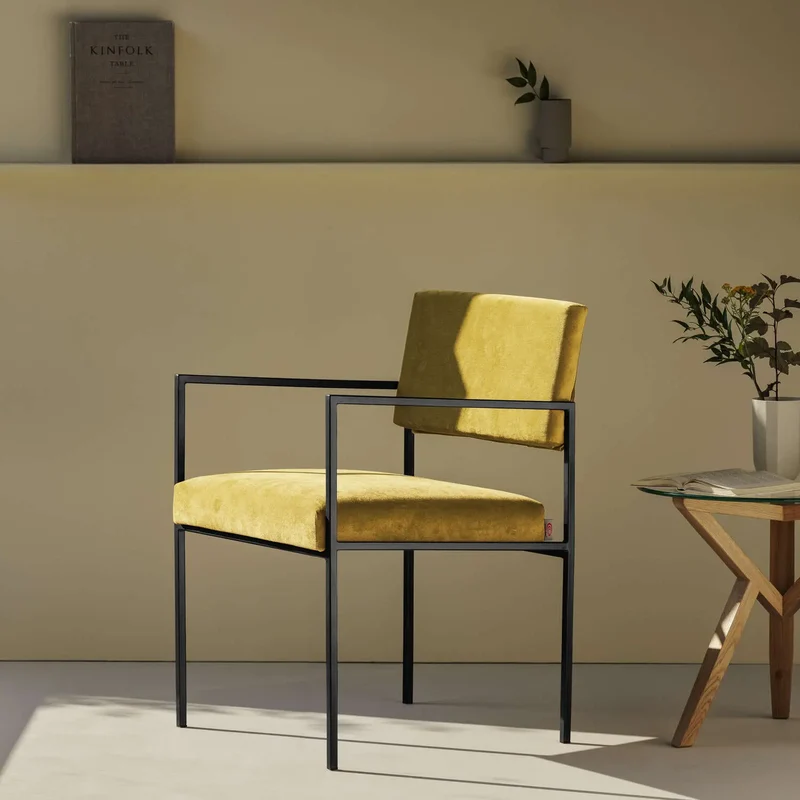 Cube Stuhl 55 mit Armlehnen - Velvet Line