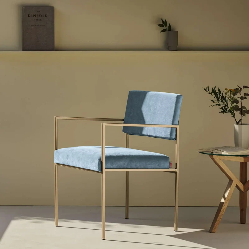Cube Stuhl 55 mit Armlehnen - Velvet Line