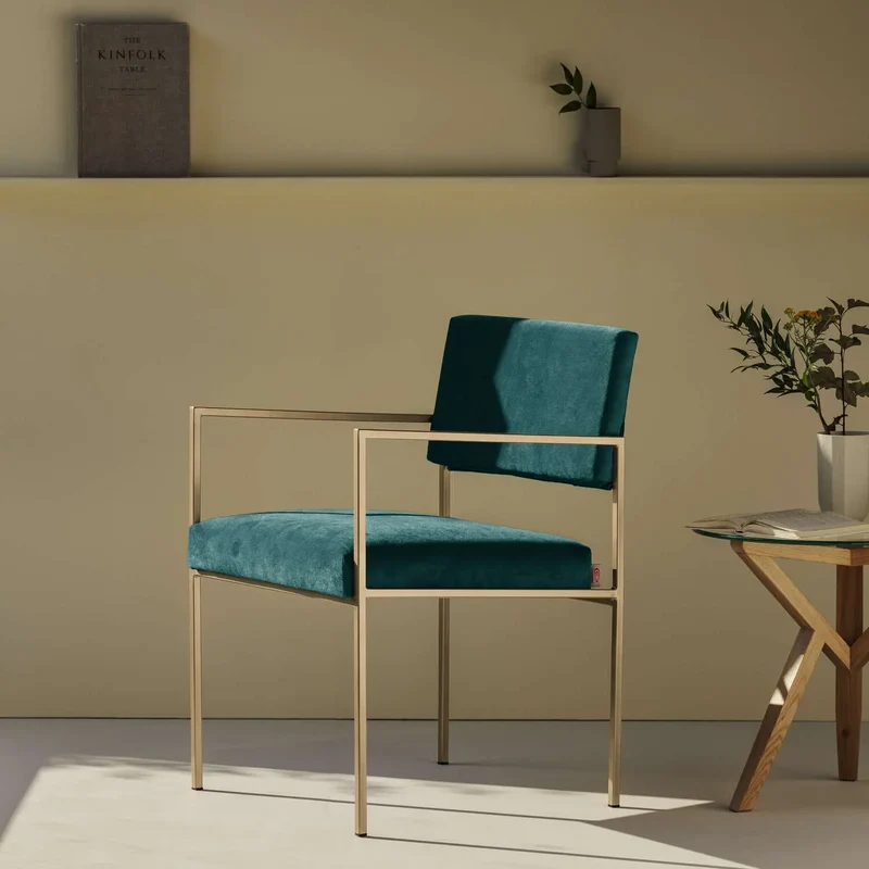 Cube Stuhl 55 mit Armlehnen - Velvet Line