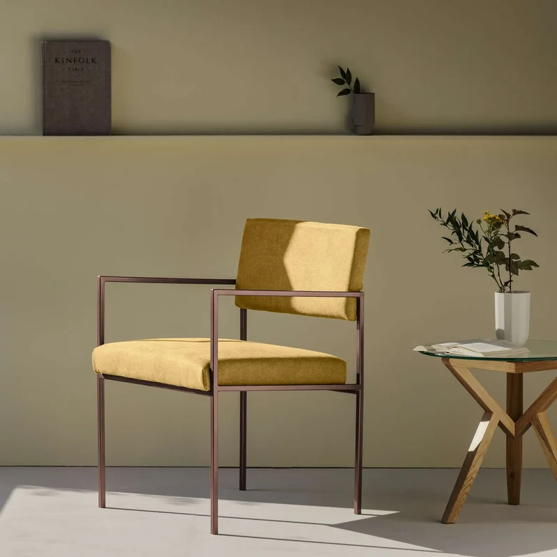 Cube Stuhl 55 mit Armlehnen - Basic Line