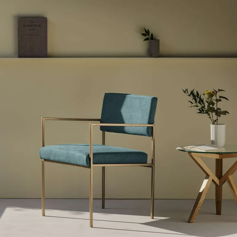 Cube Stuhl 55 mit Armlehnen - Basic Line