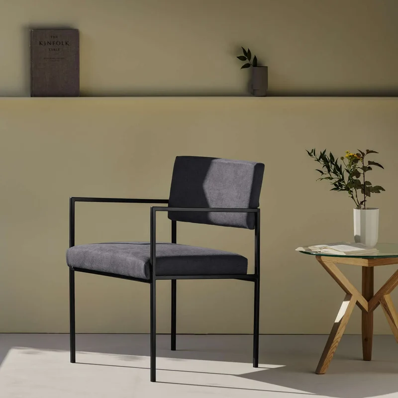Cube Stuhl 55 mit Armlehnen - Basic Line