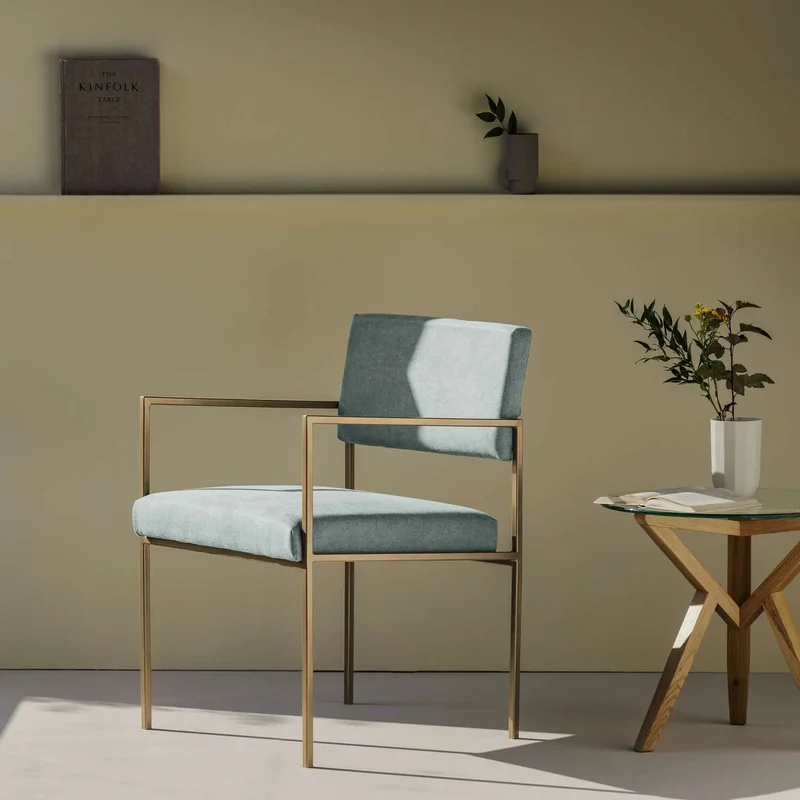 Cube Stuhl 55 mit Armlehnen - Basic Line