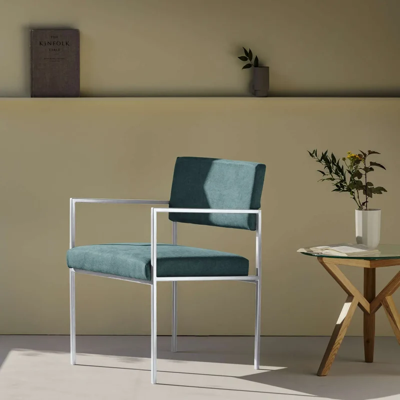 Cube Stuhl 55 mit Armlehnen - Basic Line