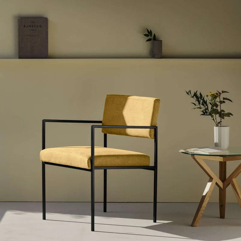 Cube Stuhl 55 mit Armlehnen - Basic Line