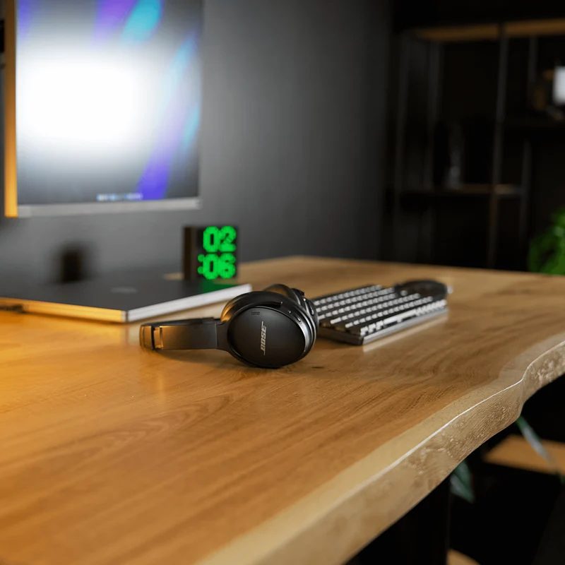 Alive Oak Standing Desk