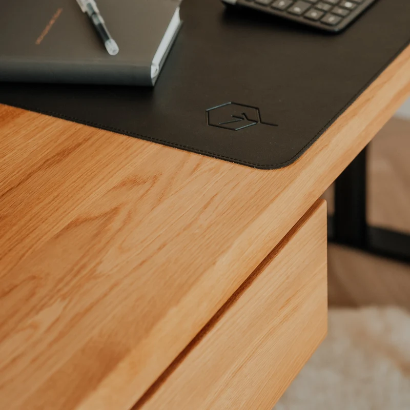 Oako Desk Pad