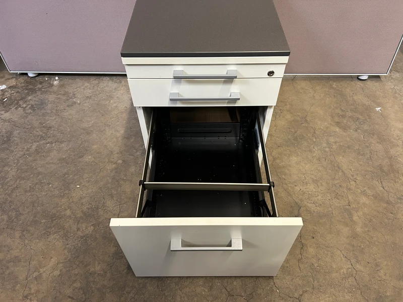 Kinnarps Ordemo Rollcontainer Weiß Schwarz