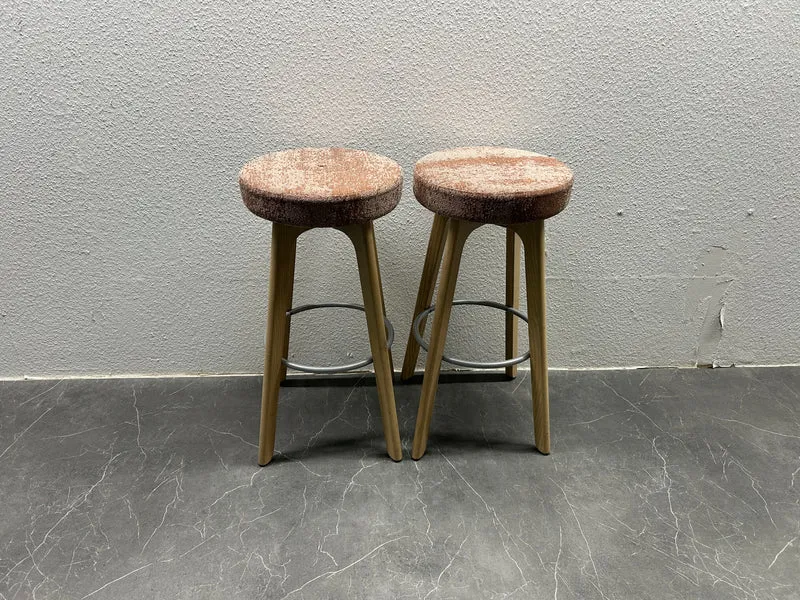 Hocker Bronze
