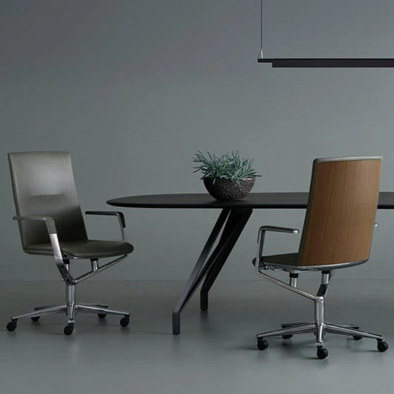 Sola Active Chair