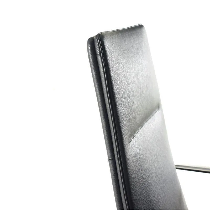 Sola Active Chair