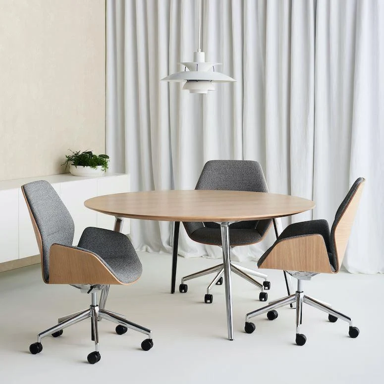 Ginkgo Conference Chair