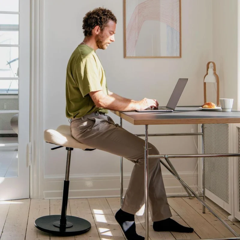 Move Stool