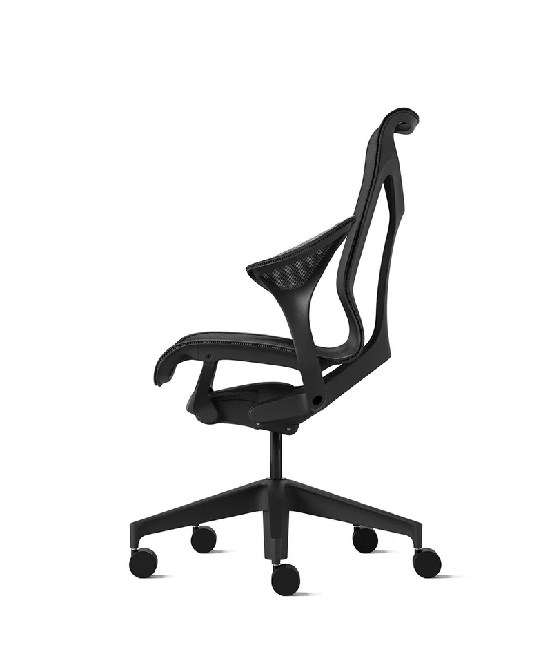Cosm Stuhl mit mittlerer Rückenlehne