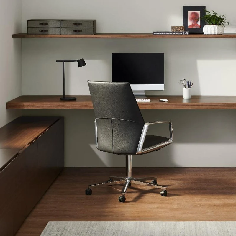 M75 Active Chair