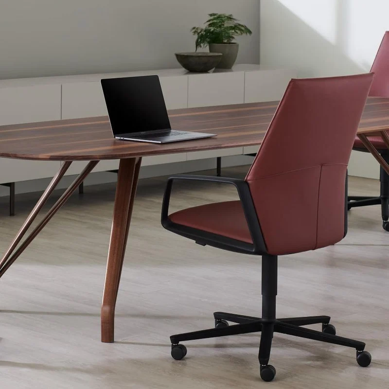M75 Active Chair