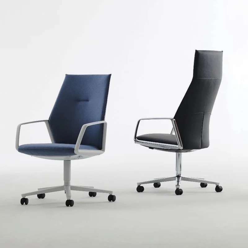 M75 Active Chair