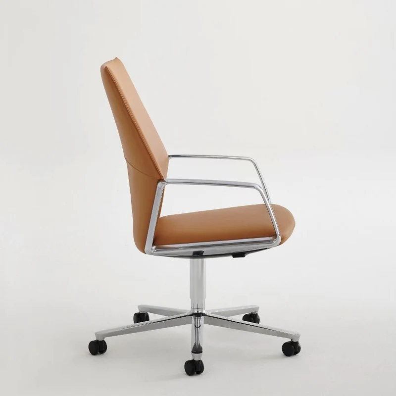 M75 Active Chair