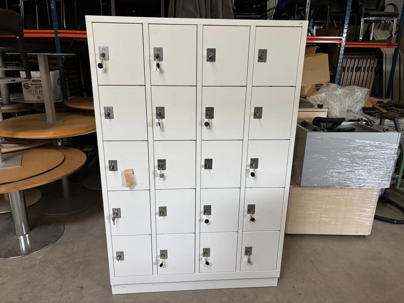 Schließfachschrank Weiß