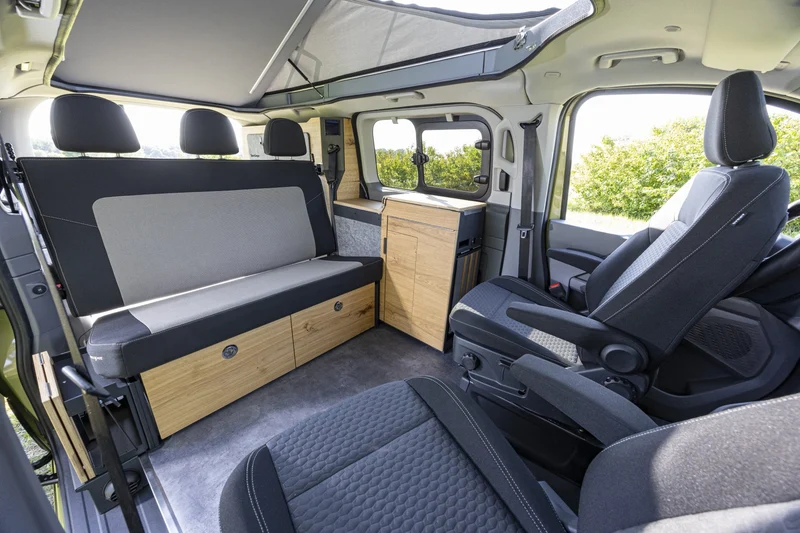 VW New Caravelle SpaceCamper Classic+