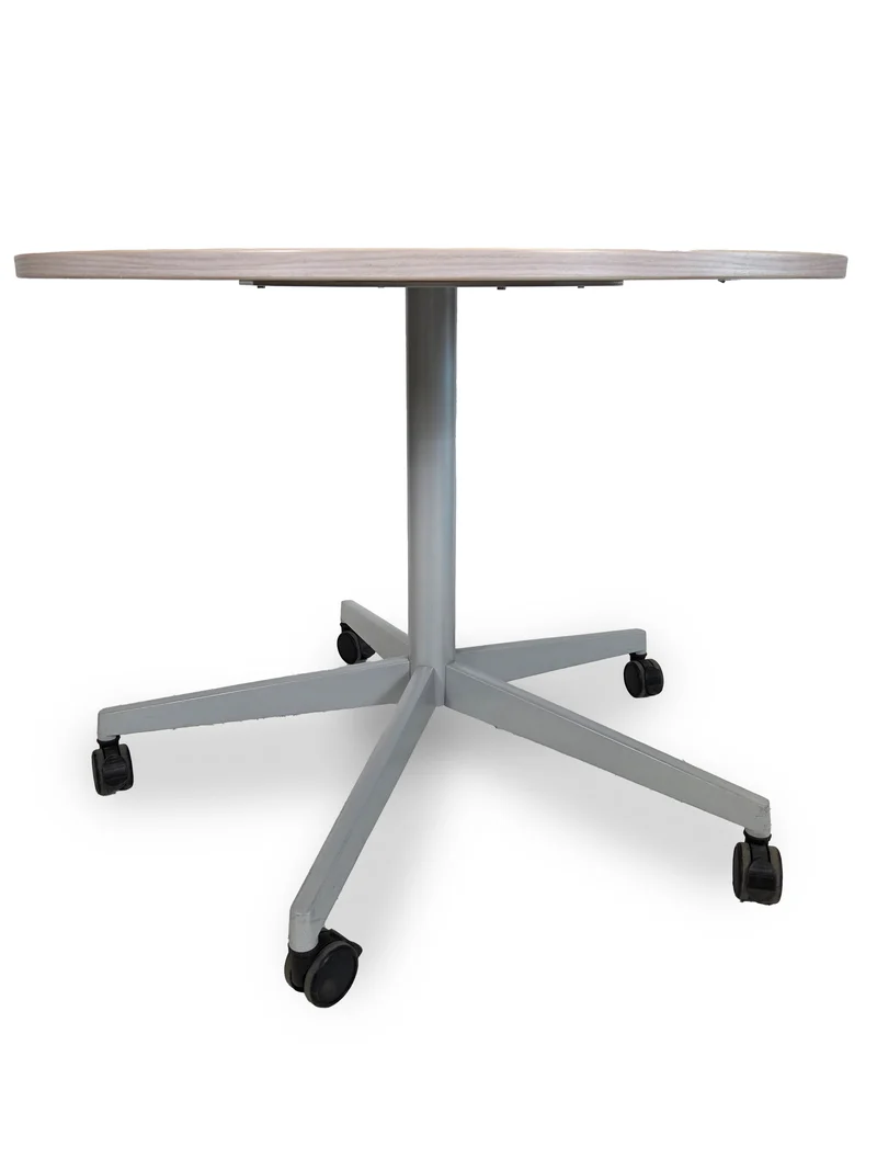 Steelcase - Tisch