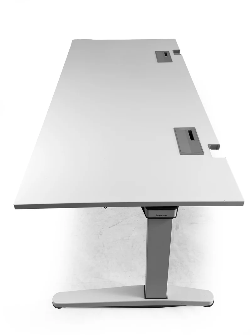 Steelcase - Ology elektrisch höhenverstellbarer Schreibtisch