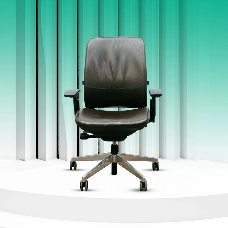Steelcase Amia Brown Leather - Platinum Frame (Refurbished)