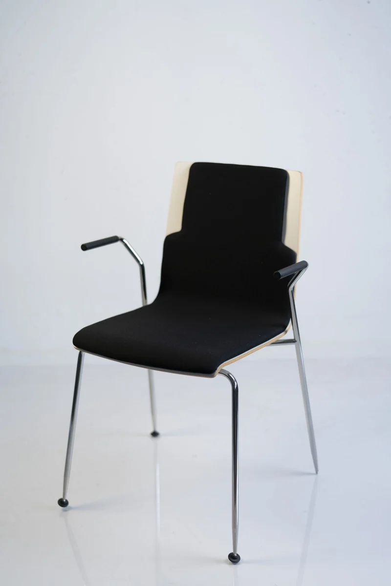 SEDUS - meet chair MT-227 Vierfußstuhl